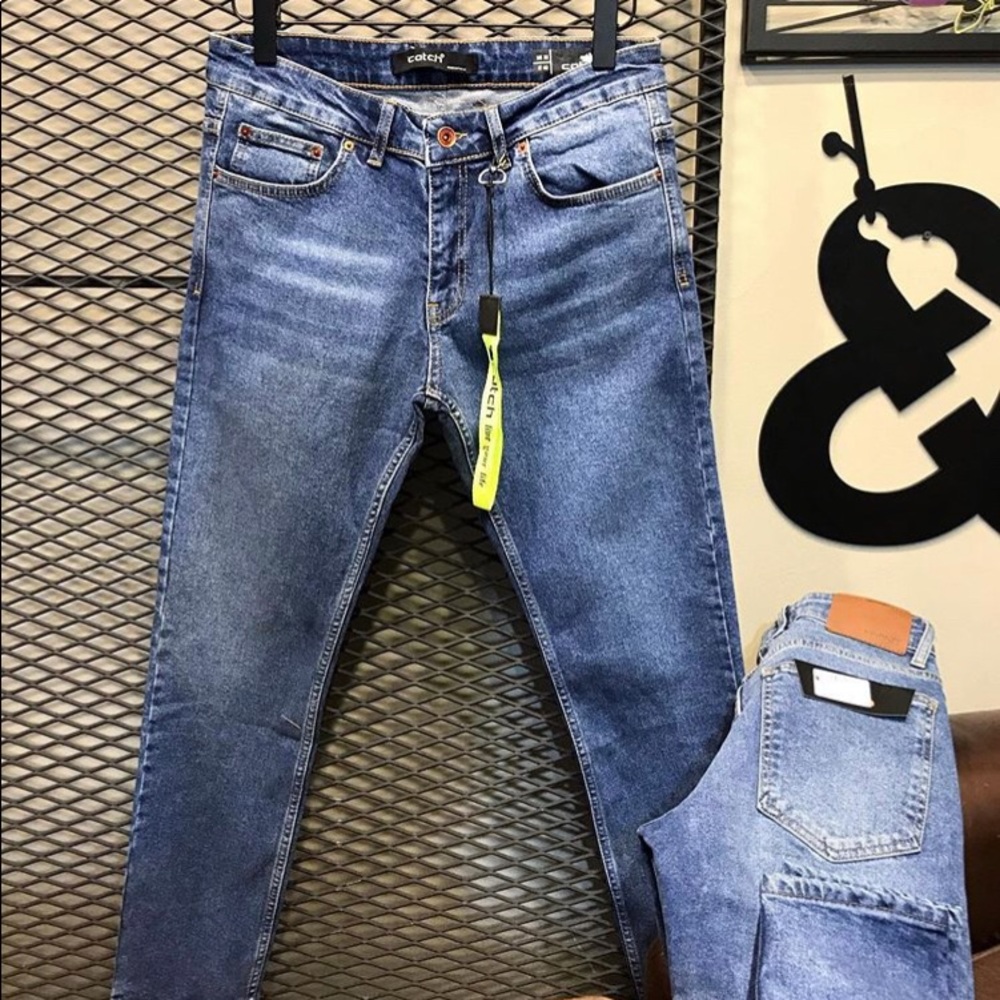 Slim fit jeans